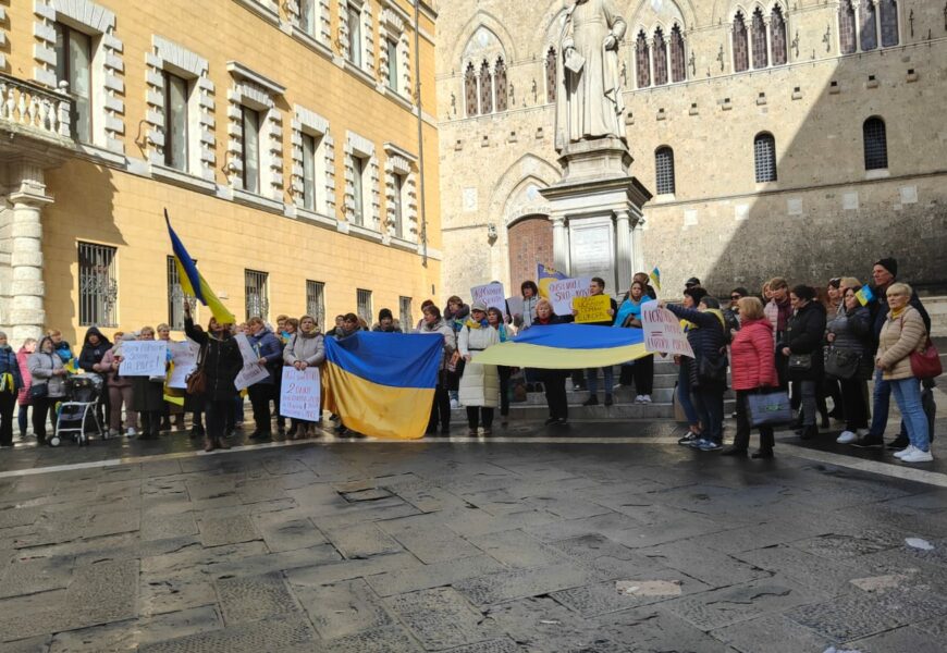 Piazza Salimbeni